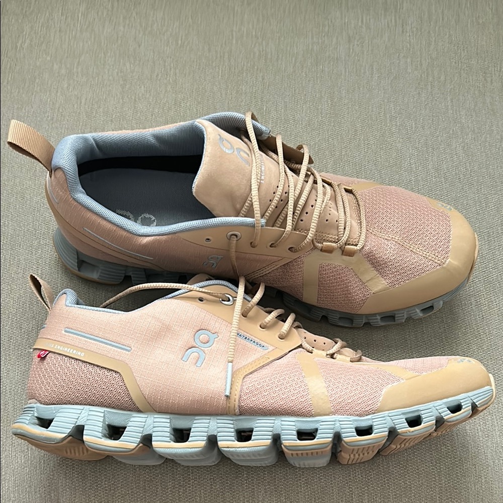 On Running Men's Tan Athletic Shoes